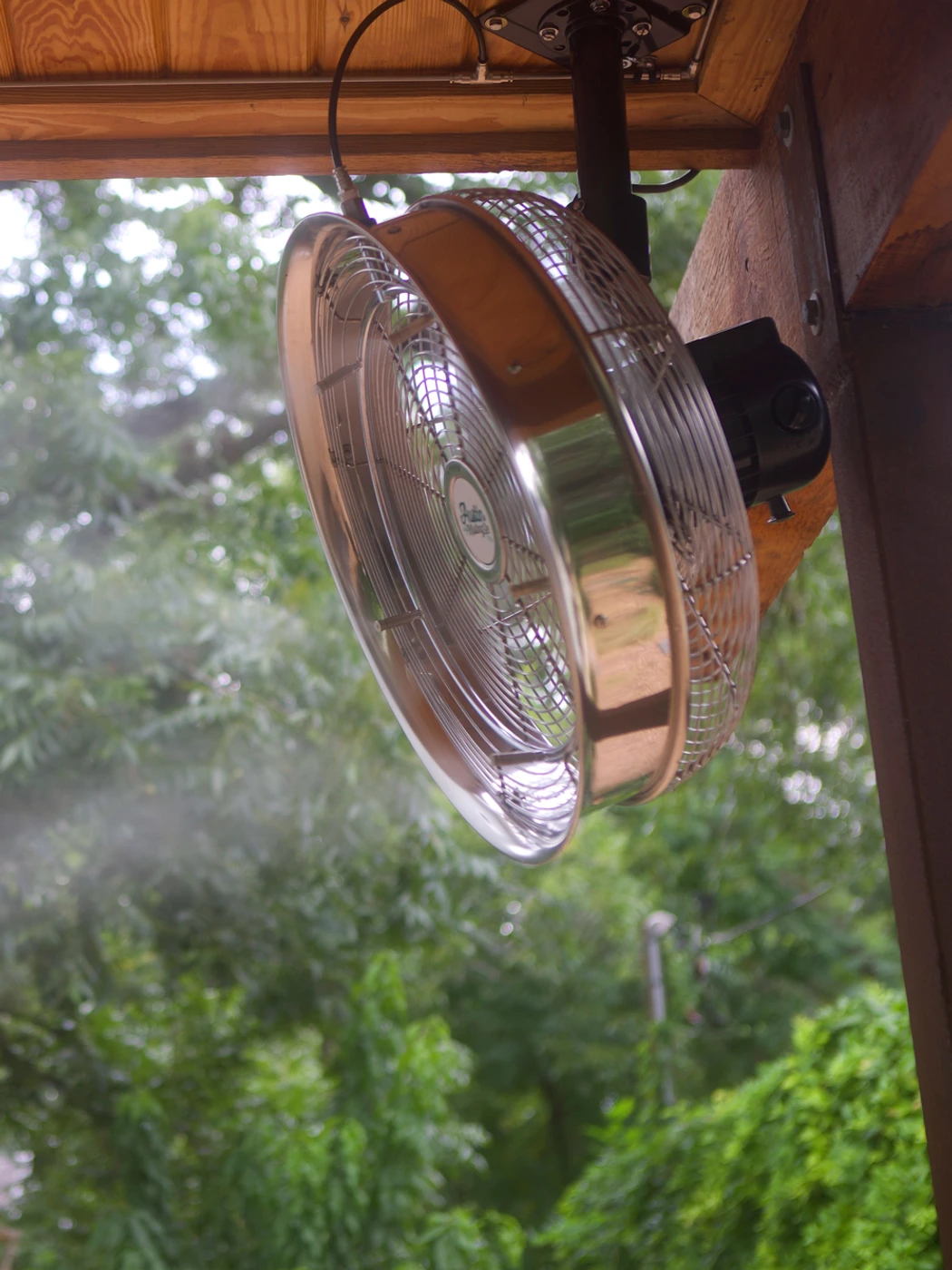 Hotel patio misting fan
