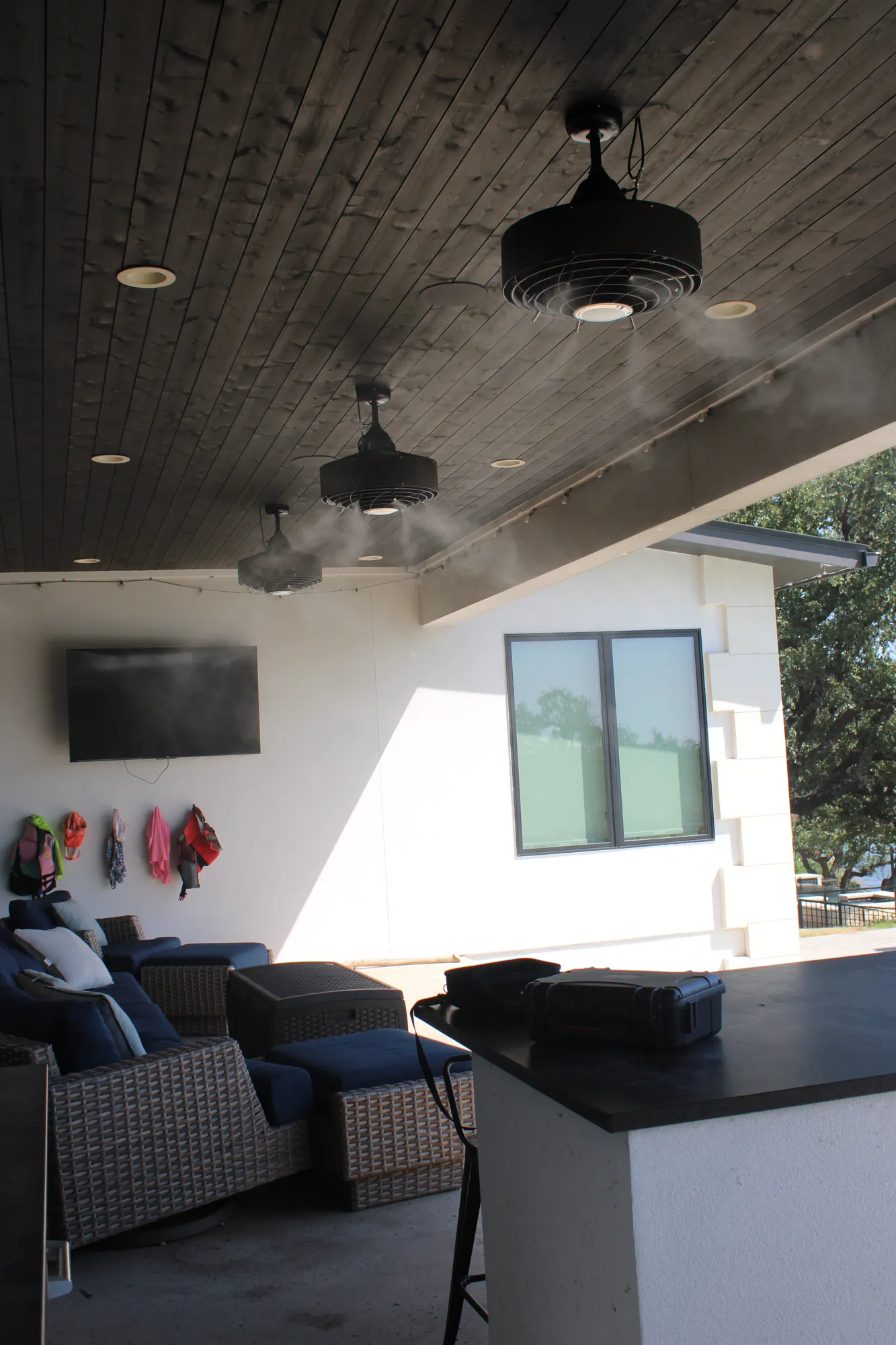 Ceiling mount misting fan